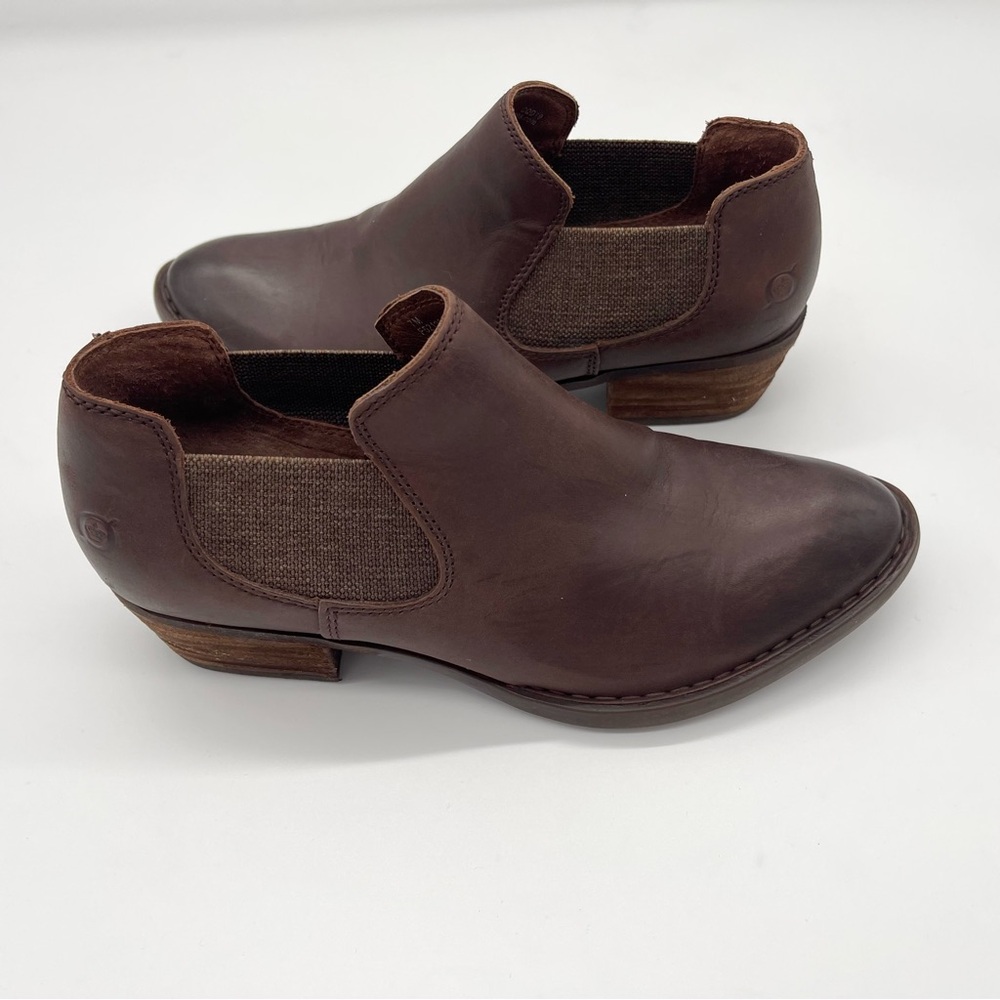 Born Women’s Dallia Slip on Brown Leather Booties Size 7M